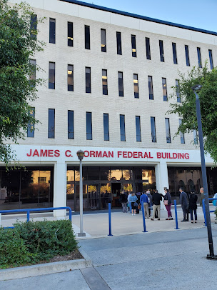 IRS tax office in Van Nuys